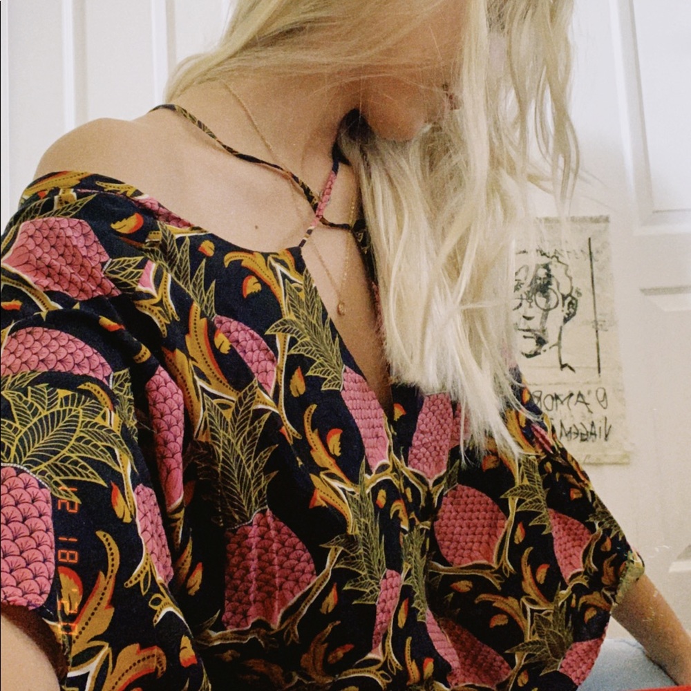 Farm Rio Blouse - Picture 6 of 6